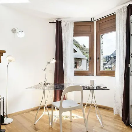 Luderna - Apartamento B42 Dera Gleisa * Bossost